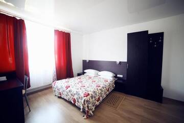 Фото номера Семейный номер (для 3 взрослых) Виллы Villa Elena г. Яноши 16